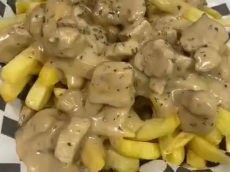Papas Fritas Pollo choclo, Champiñon queso