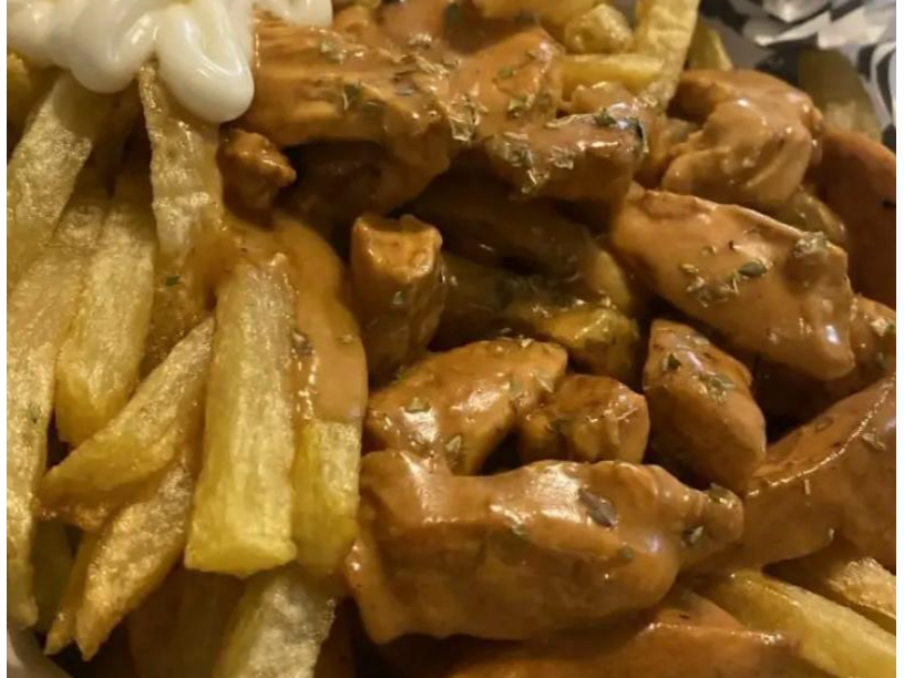 Papas Fritas Carne queso