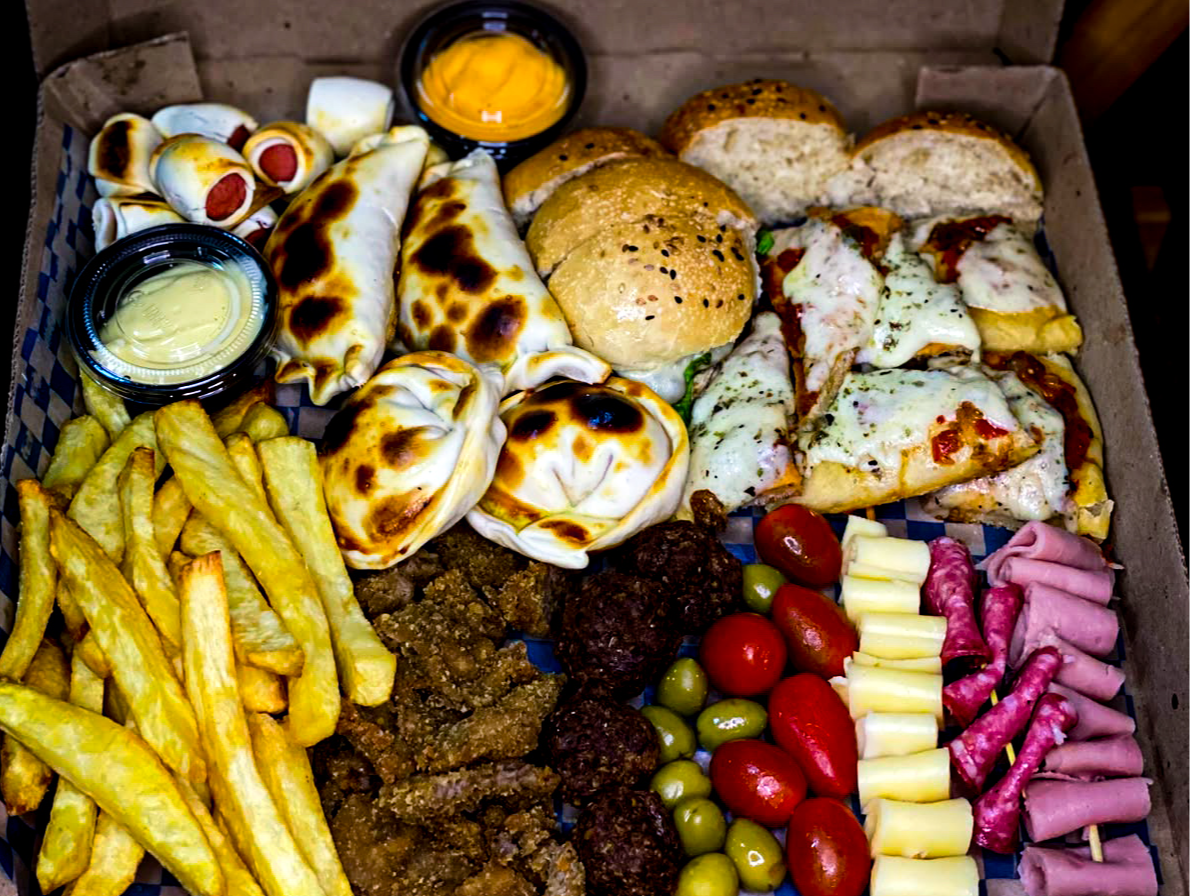 Picada+🍟+3🥤