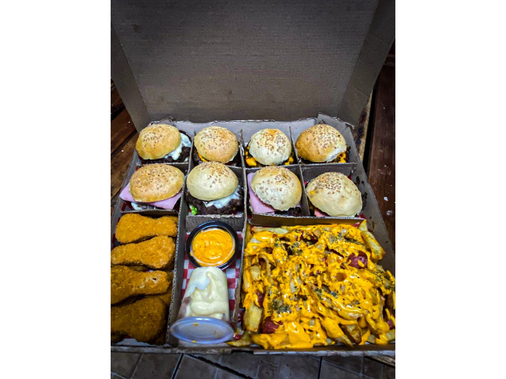 8 Minis Burger