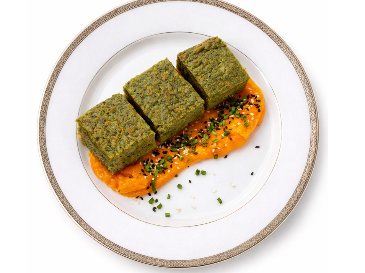 CROQUETA DE ESPINACA CON PURE DE CALABAZA. KETO