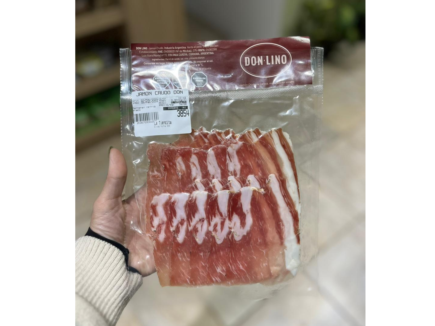 Jamón crudo feteado