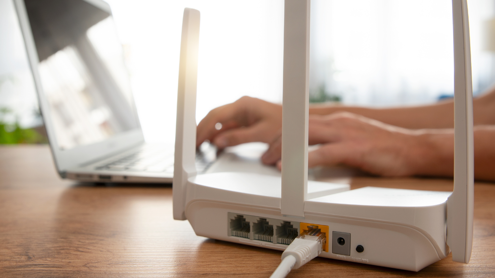 INFORMÁTICA Y CONECTIVIDAD WIFI