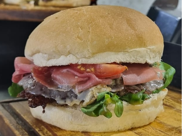Doble de Kubic Burger