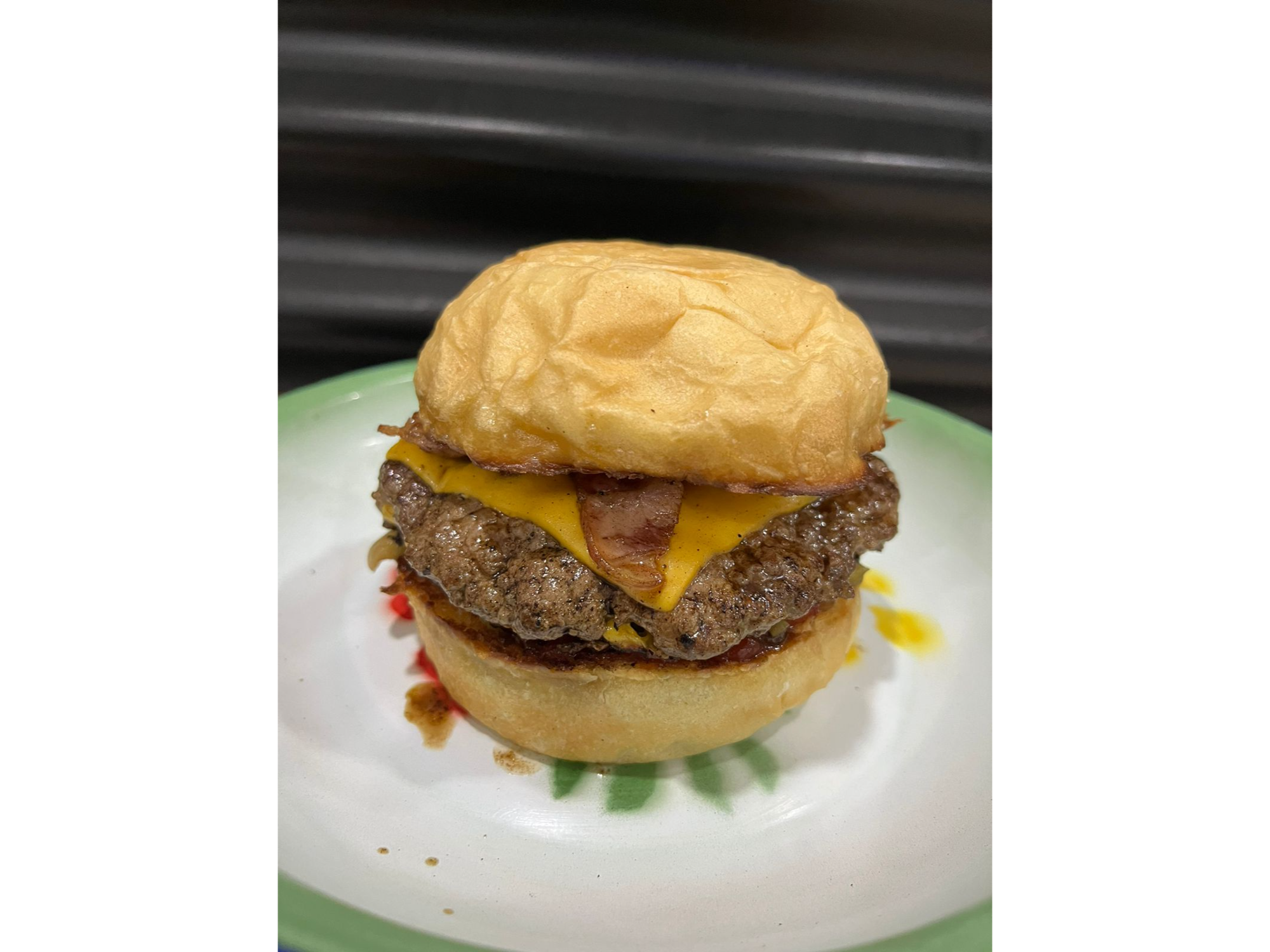 2 Hamburguesas "Doble Cheese" con papas