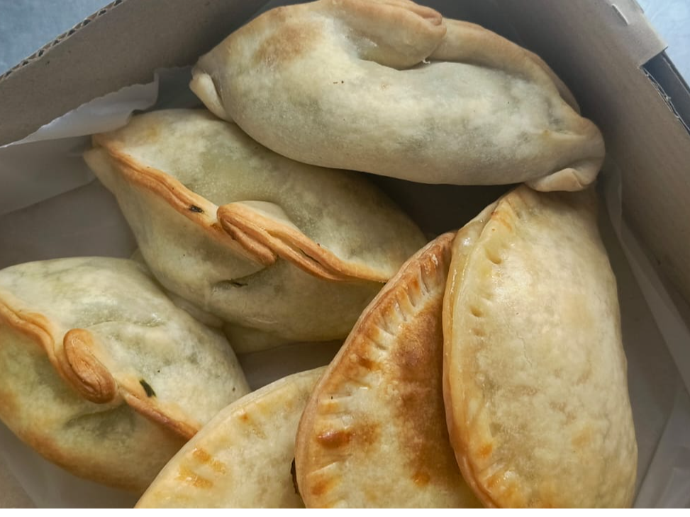 DOCENA DE EMPANADAS