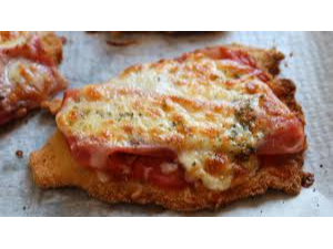 MILANESA DE POLLO NAPOLITANA CON GUARNCION