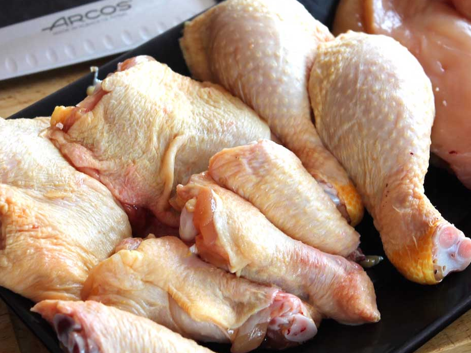 Cajón de Pollo Trabajado