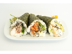 Temaki ×2 Salmón, Arroz, Phila y Palta