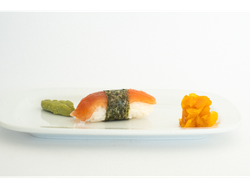 Nigiri de Salmón Ahumado x 6