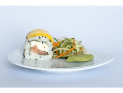 MANGO- Salmón, Queso Phila, Palta y Mango