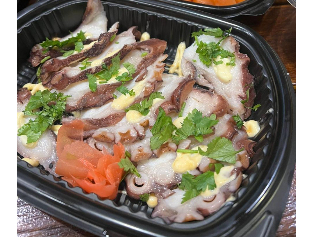 Tiradito de pulpo x 12