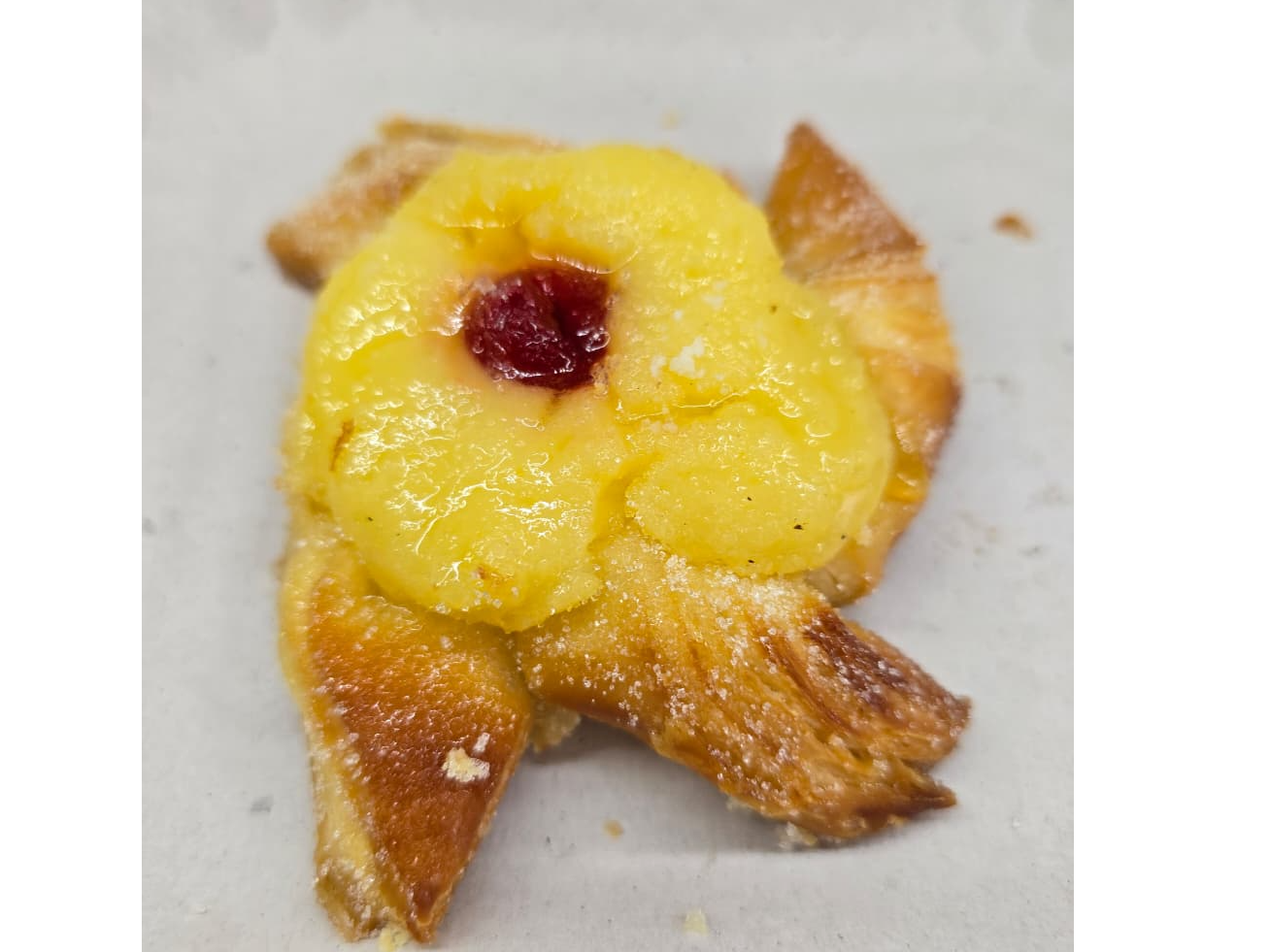 Factura de Pastelera con Cereza