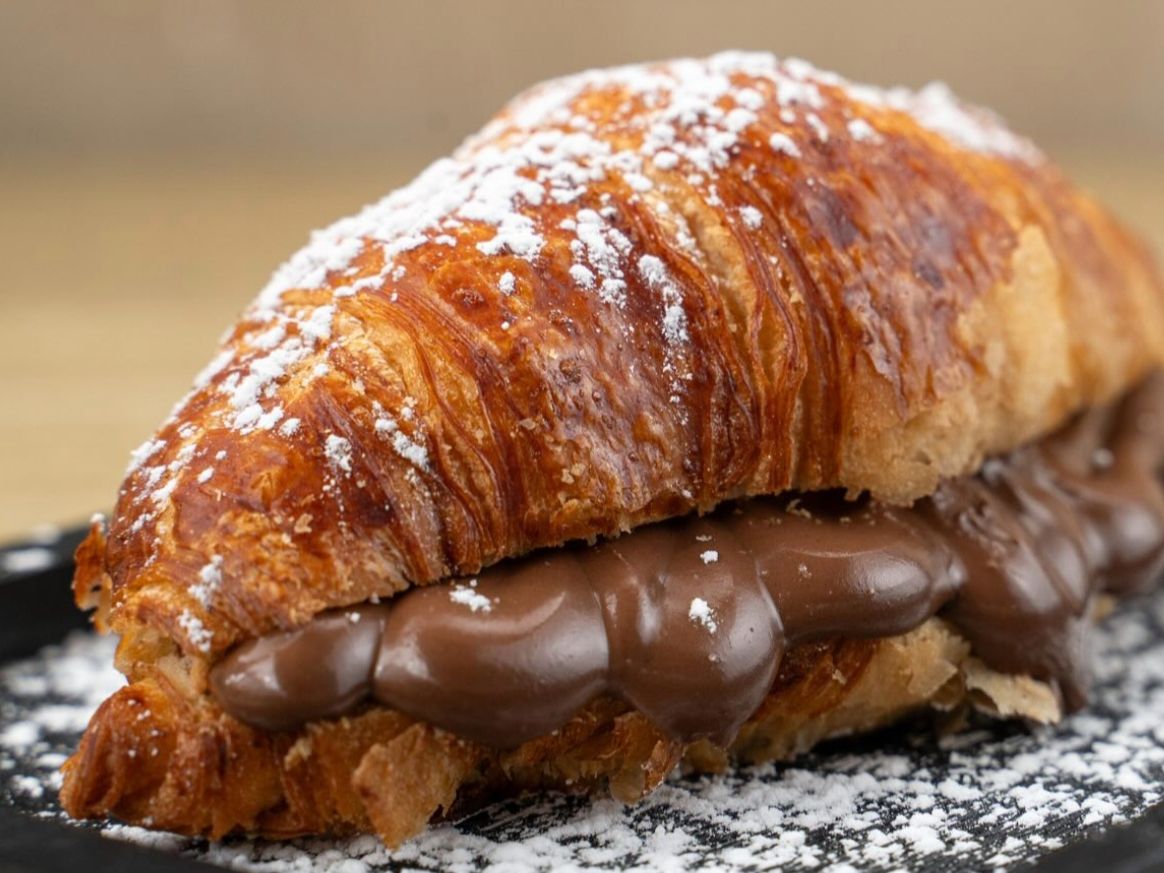 Croissant relleno de Dulce de Leche