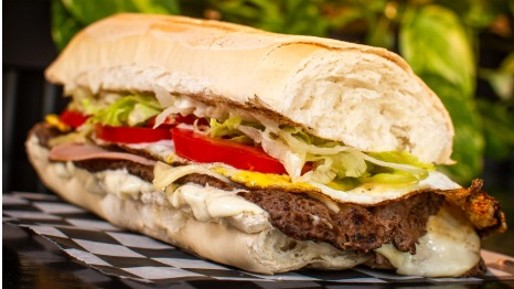 PROMO JUEVES LOMO COMPLETO + PAPAS + GASEOSA