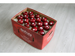 Caja de manzana roja
