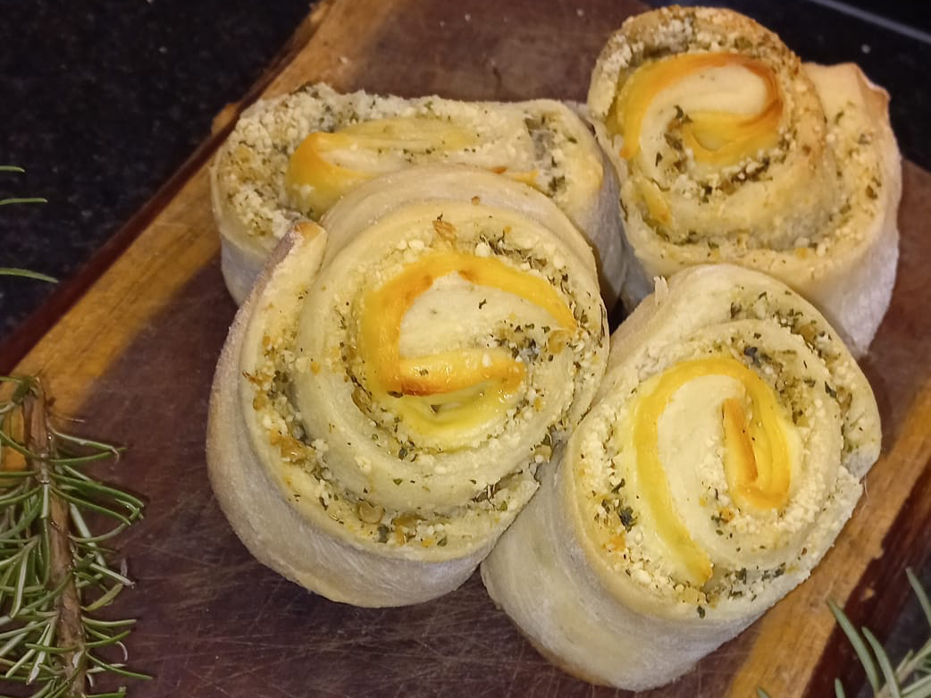 Pesto y Provolone