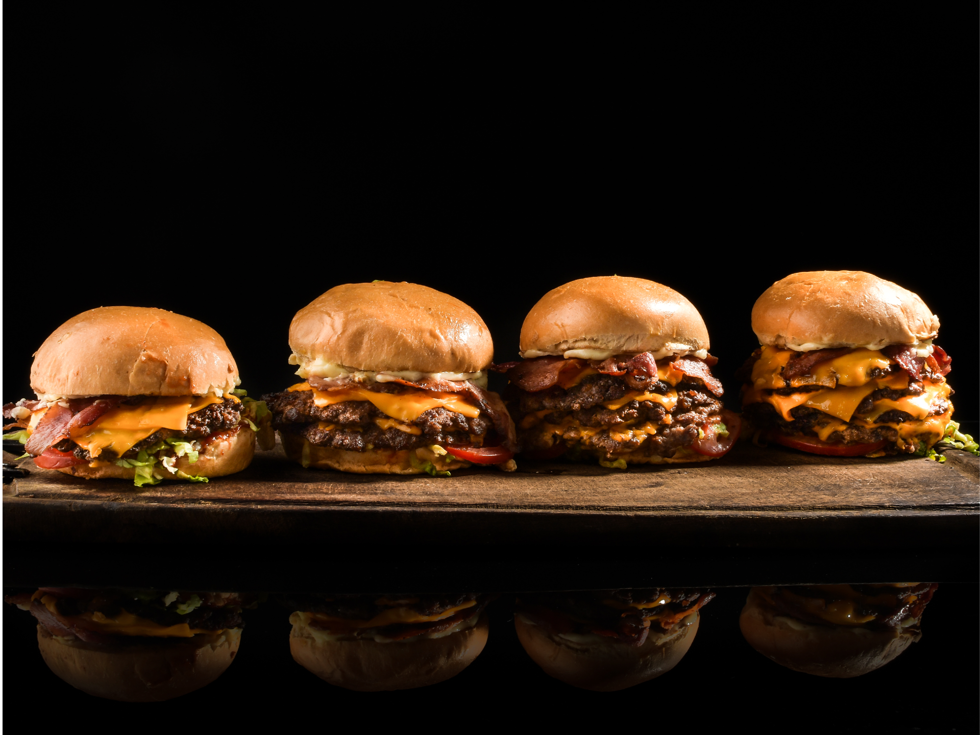ARMALA COMO QUIERAS - Incluye papas mcCain de MISTER BURGER ZONA SUR