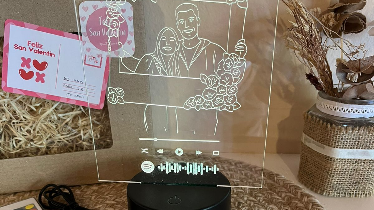 LAMPARA LED Y REGALOS