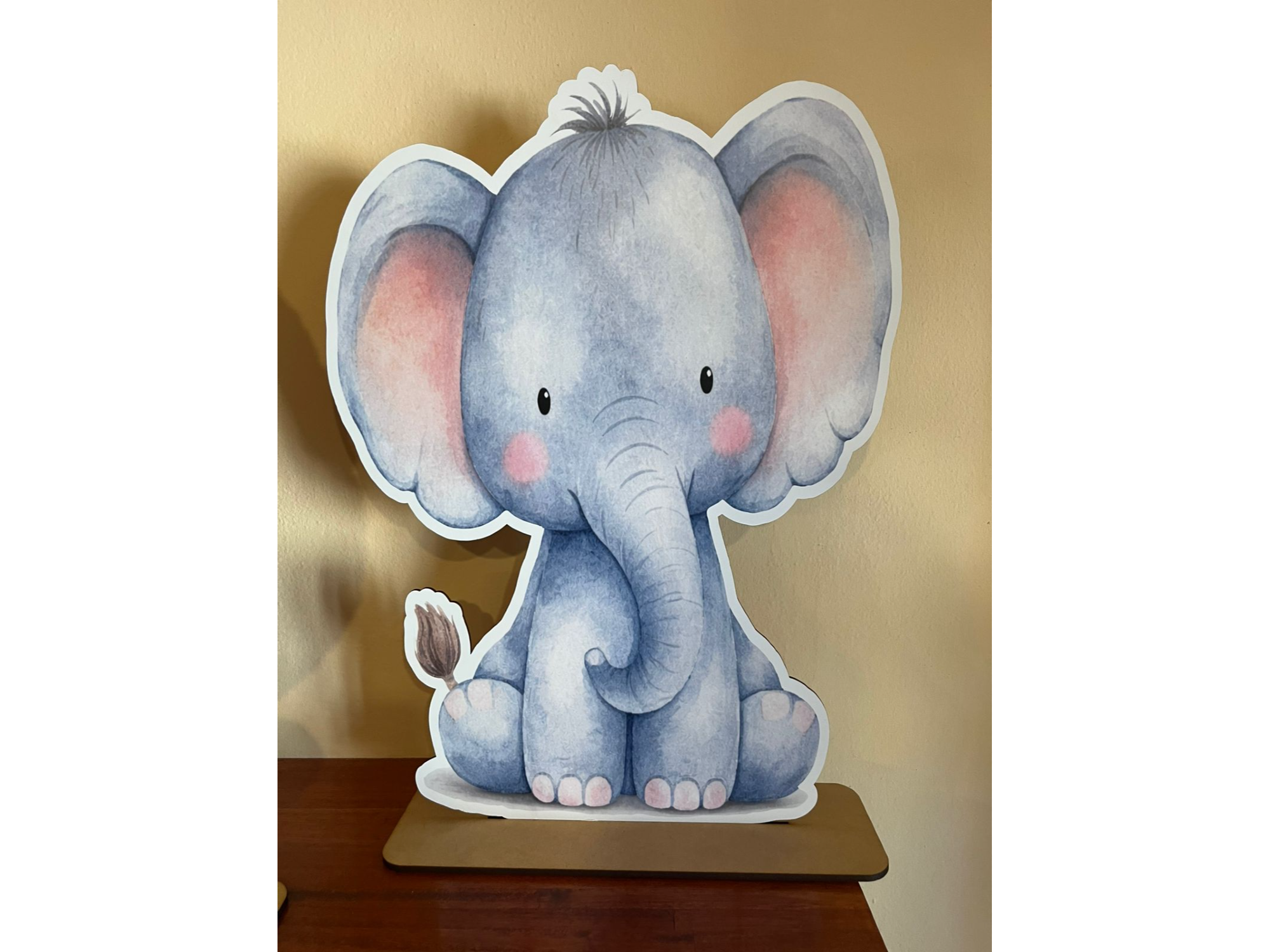 FIGURA 60 X 50 CM