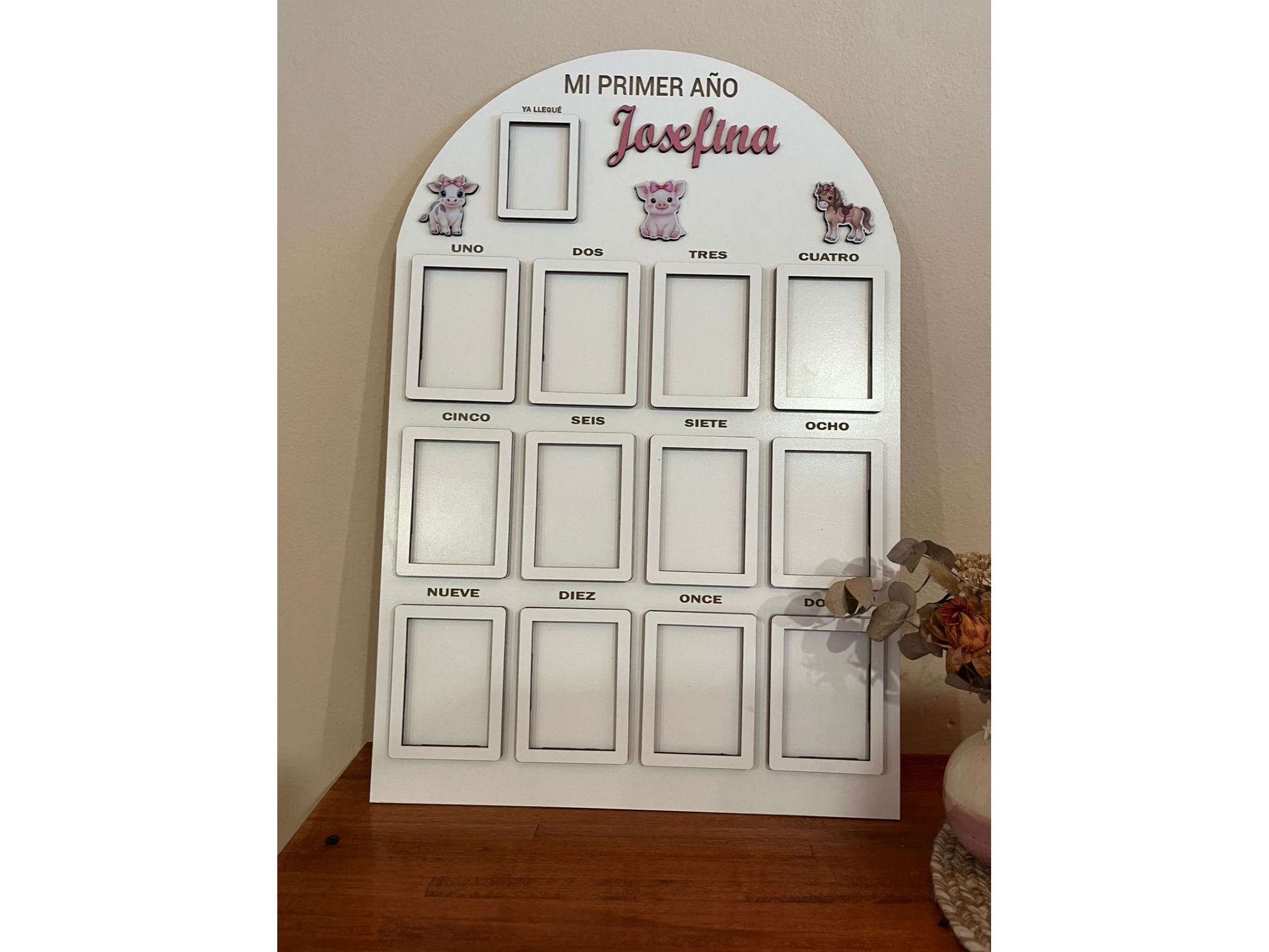 CUADRO WHITE MESES SIN FOTO