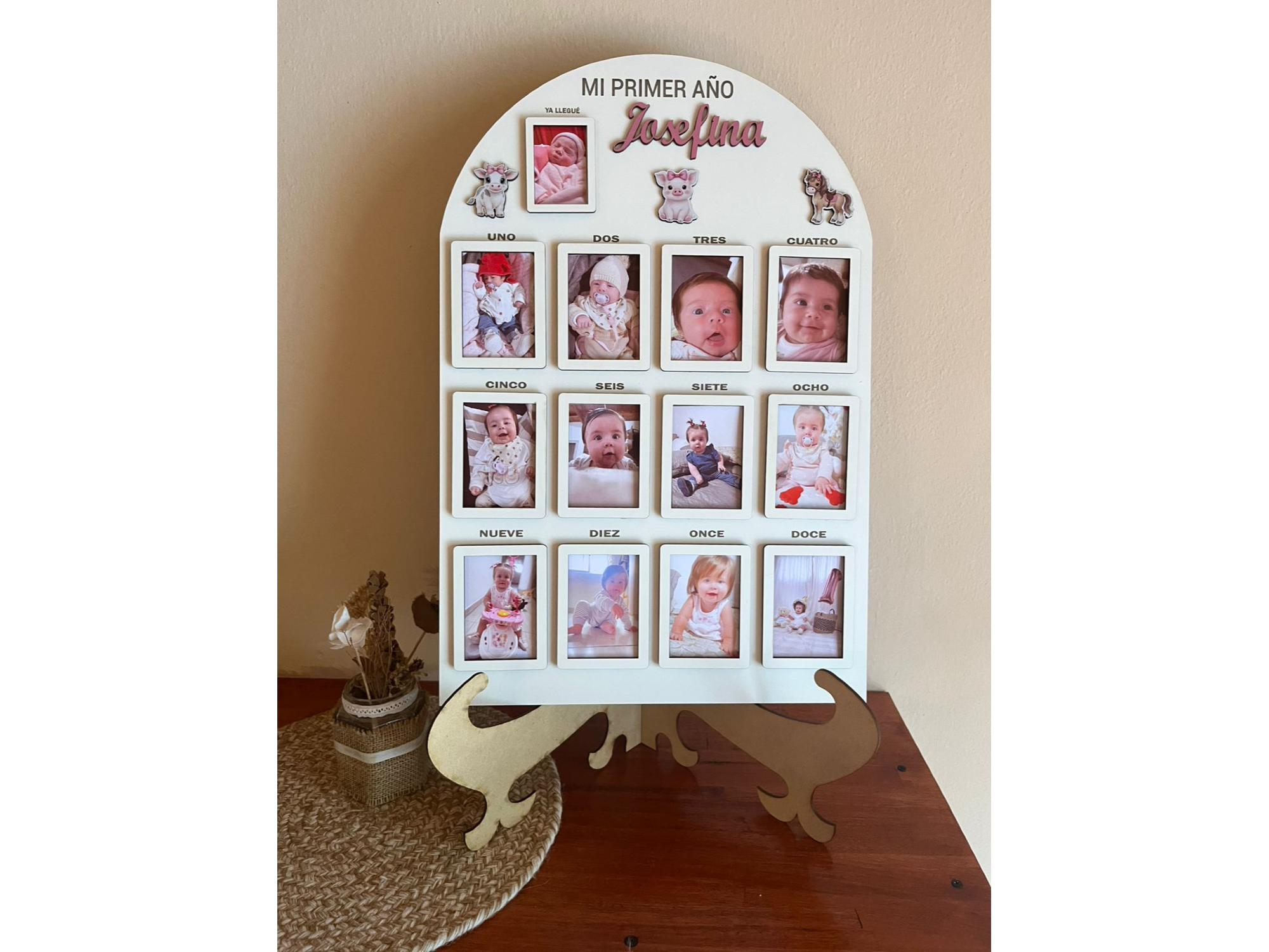 CUADRO WHITE MESES CON PIE Y  FOTOS