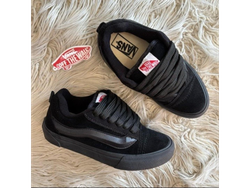 KNU SKOOL Total Black