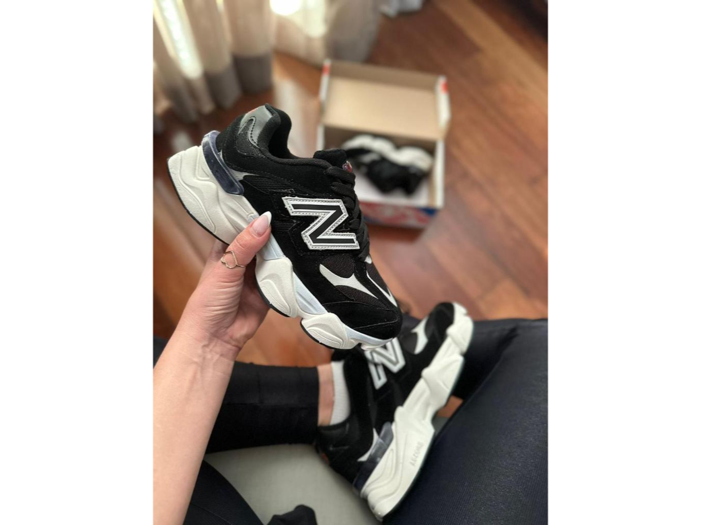 NEW BALANCE 9060 Negras
