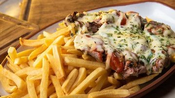 AL PLATO