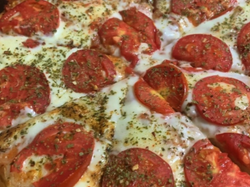 Media pizza Napo