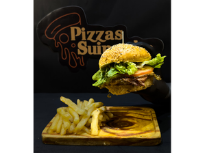 Hamburguesa simple con papas fritas de PIZZAS SUIPACHA