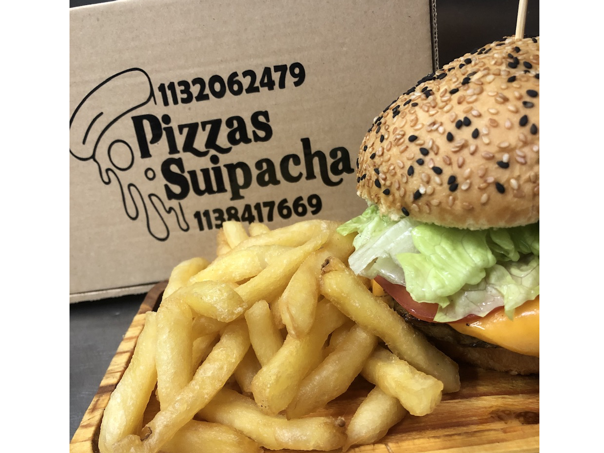 Hamburguesa simple con papas fritas