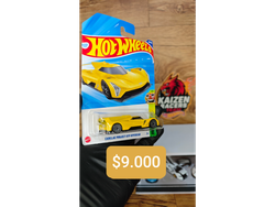 Cadillac proyect GTP Hypercar amarillo