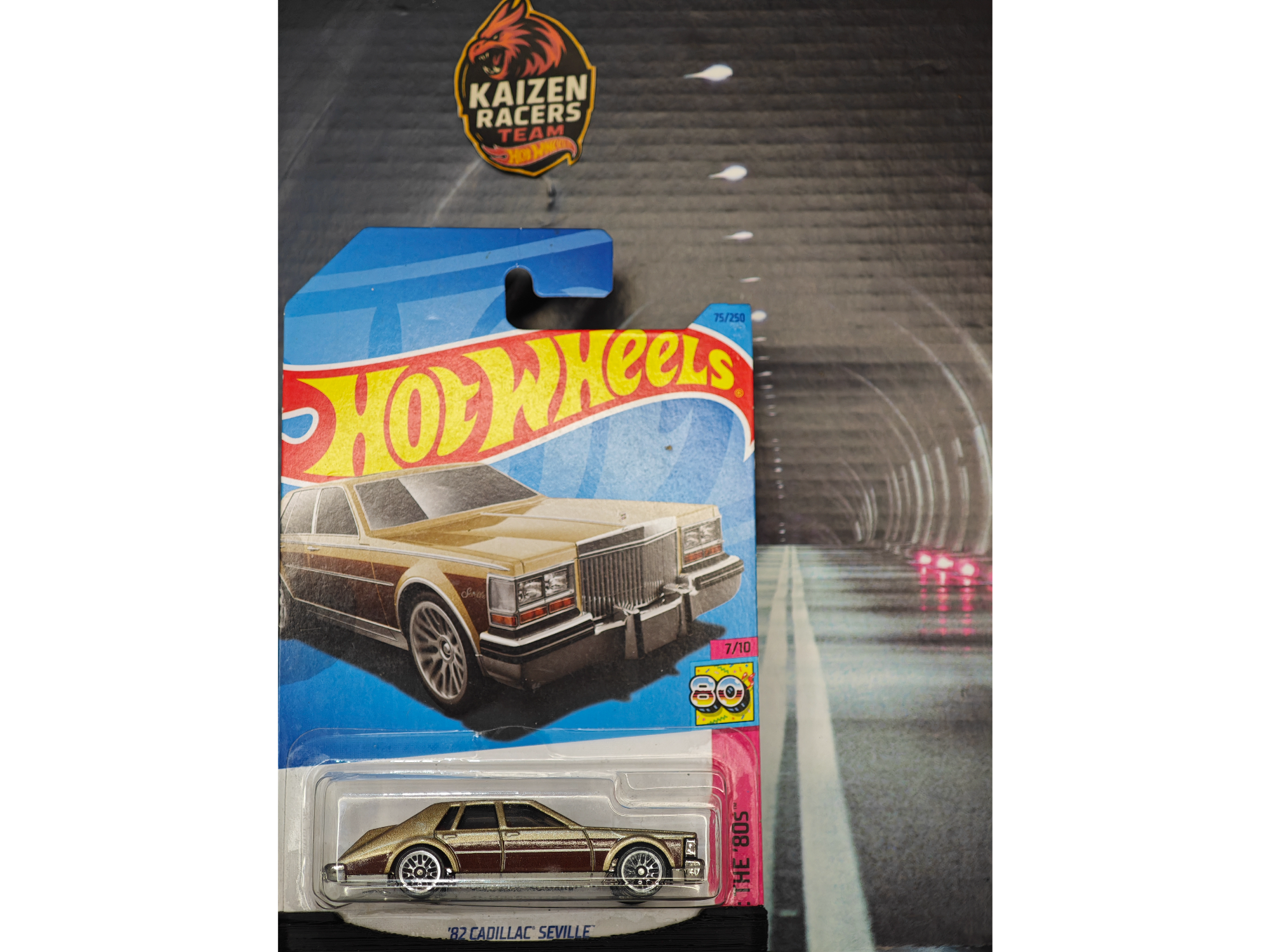 Cadillac Seville '82 marrón