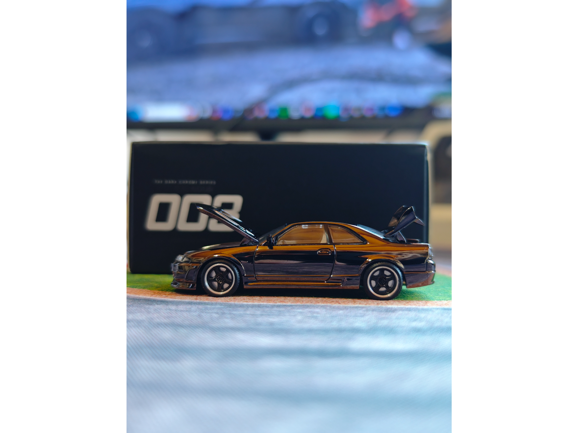 Nissan skyline GT-R R33 400R Dark Chrome Series