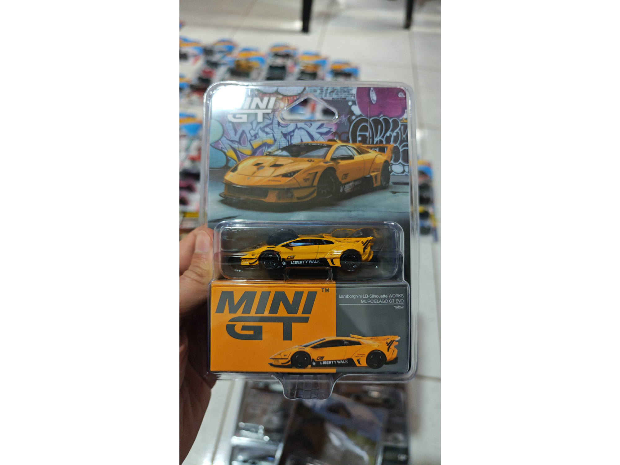 Lamborghini murciélago amarillo