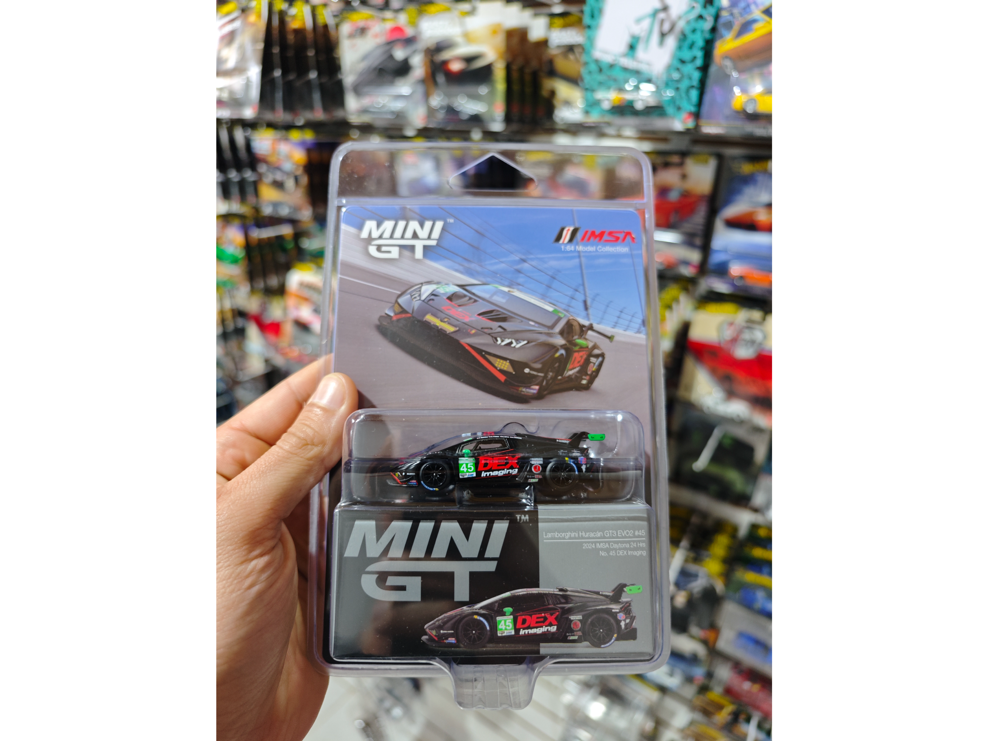 Lamborghini huracán GT3 Evo2 #45 2024 IMSA