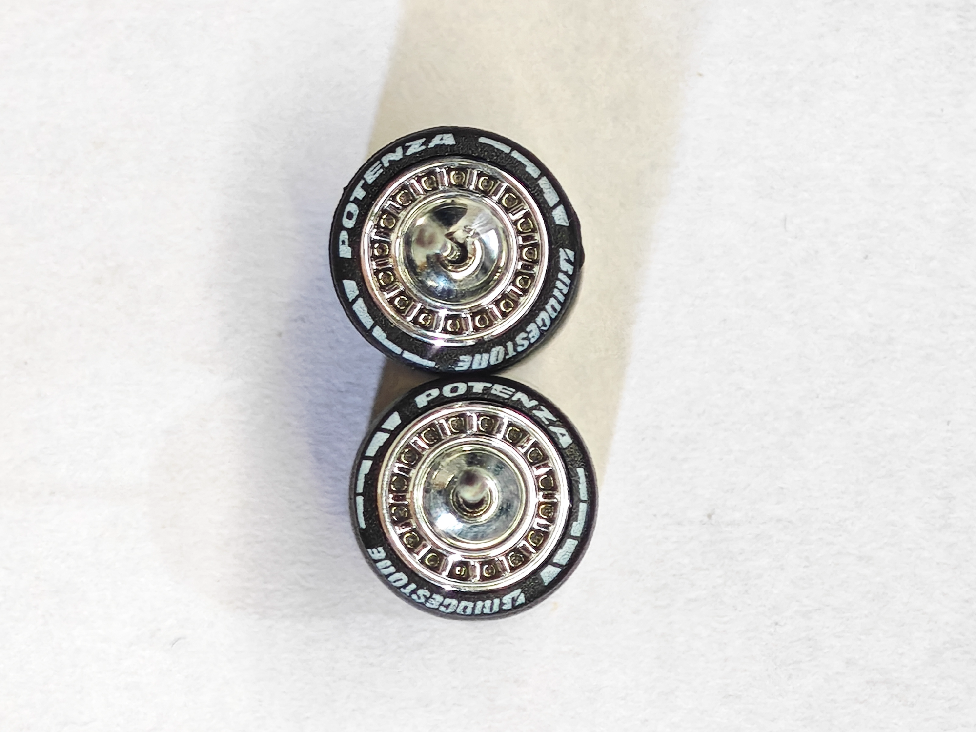 Ruedas de Goma Premium planas grises