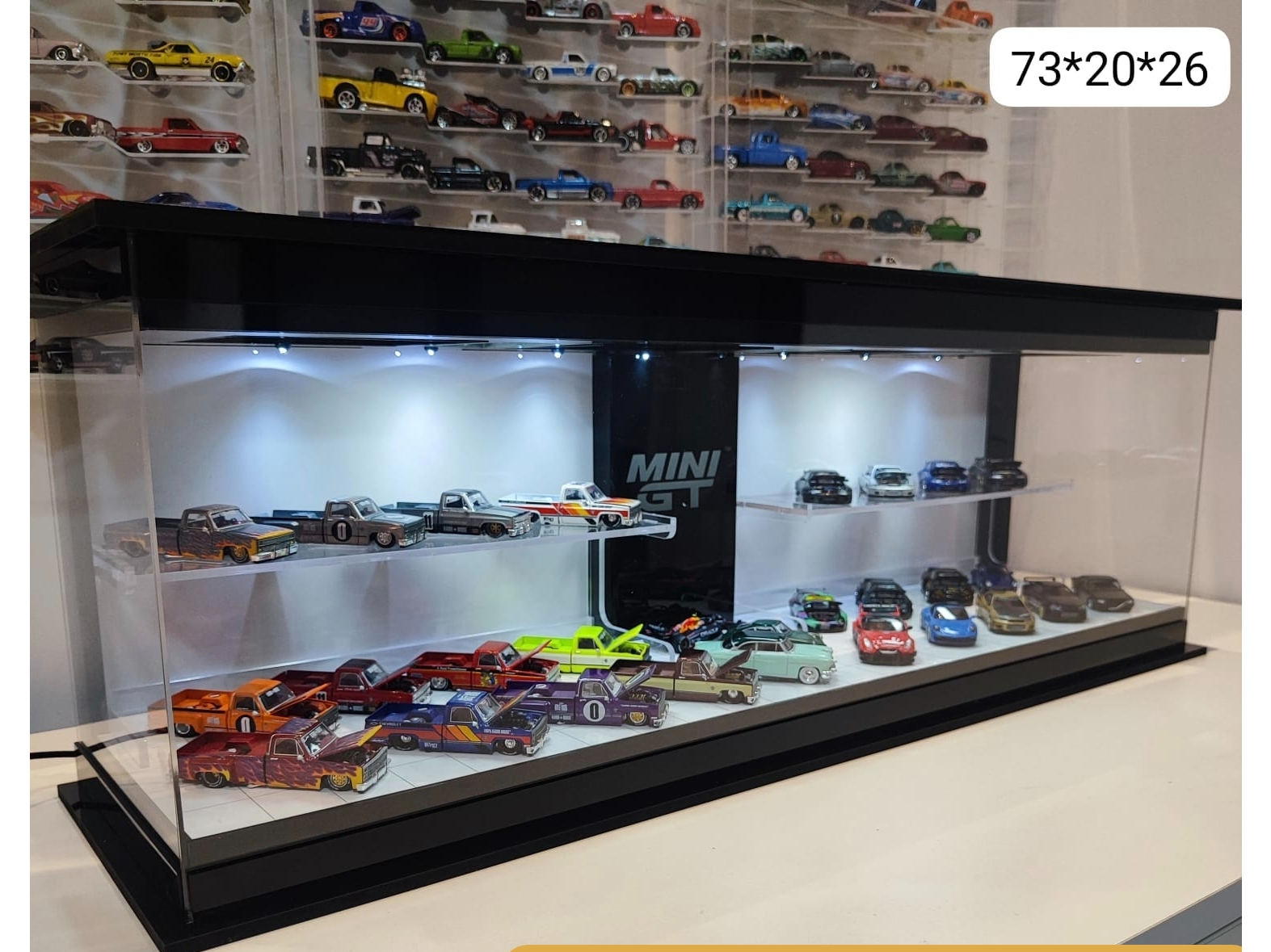 Expositor con logo personalizado