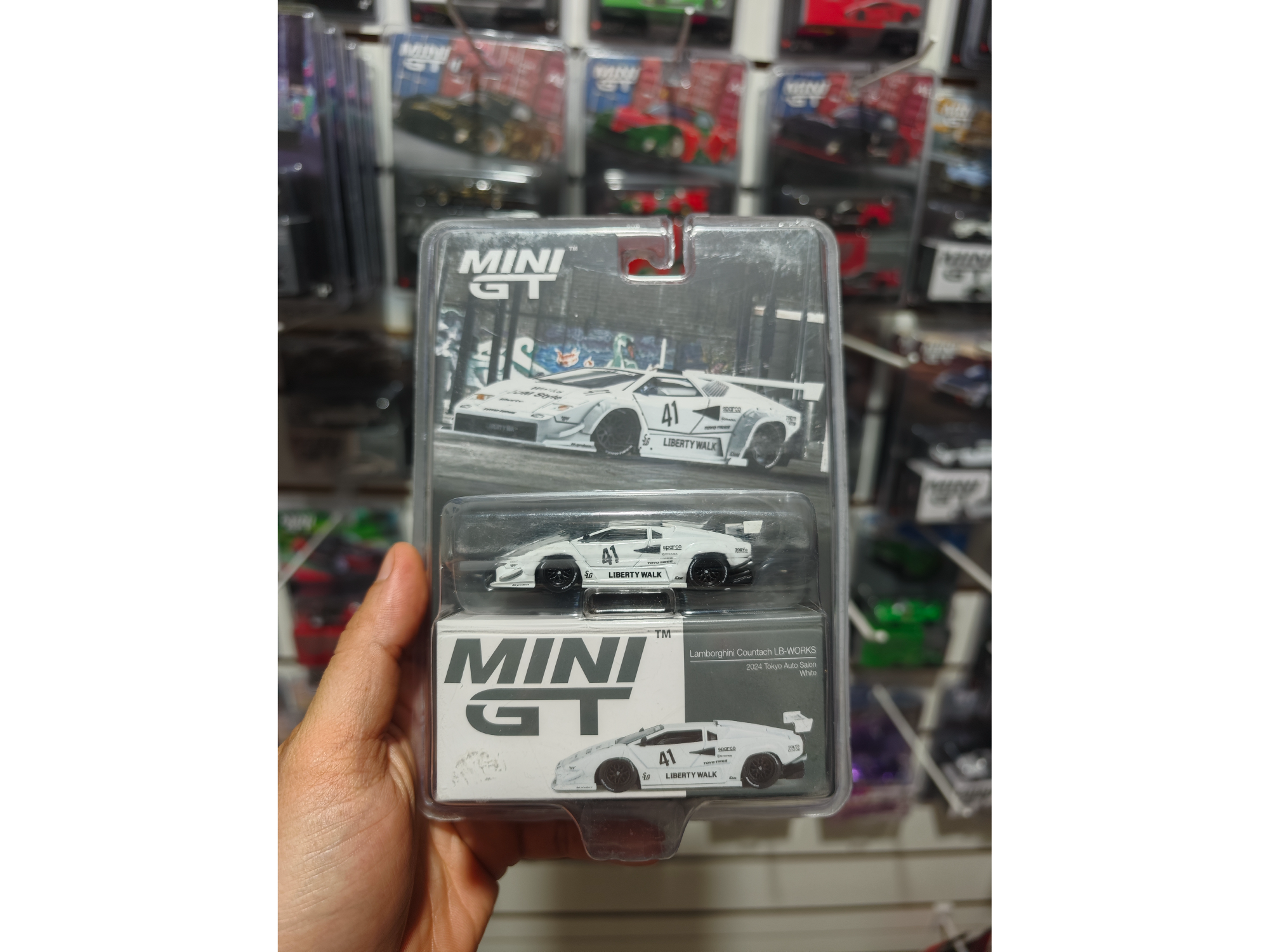 Lamborghini Countach LBWK blanco