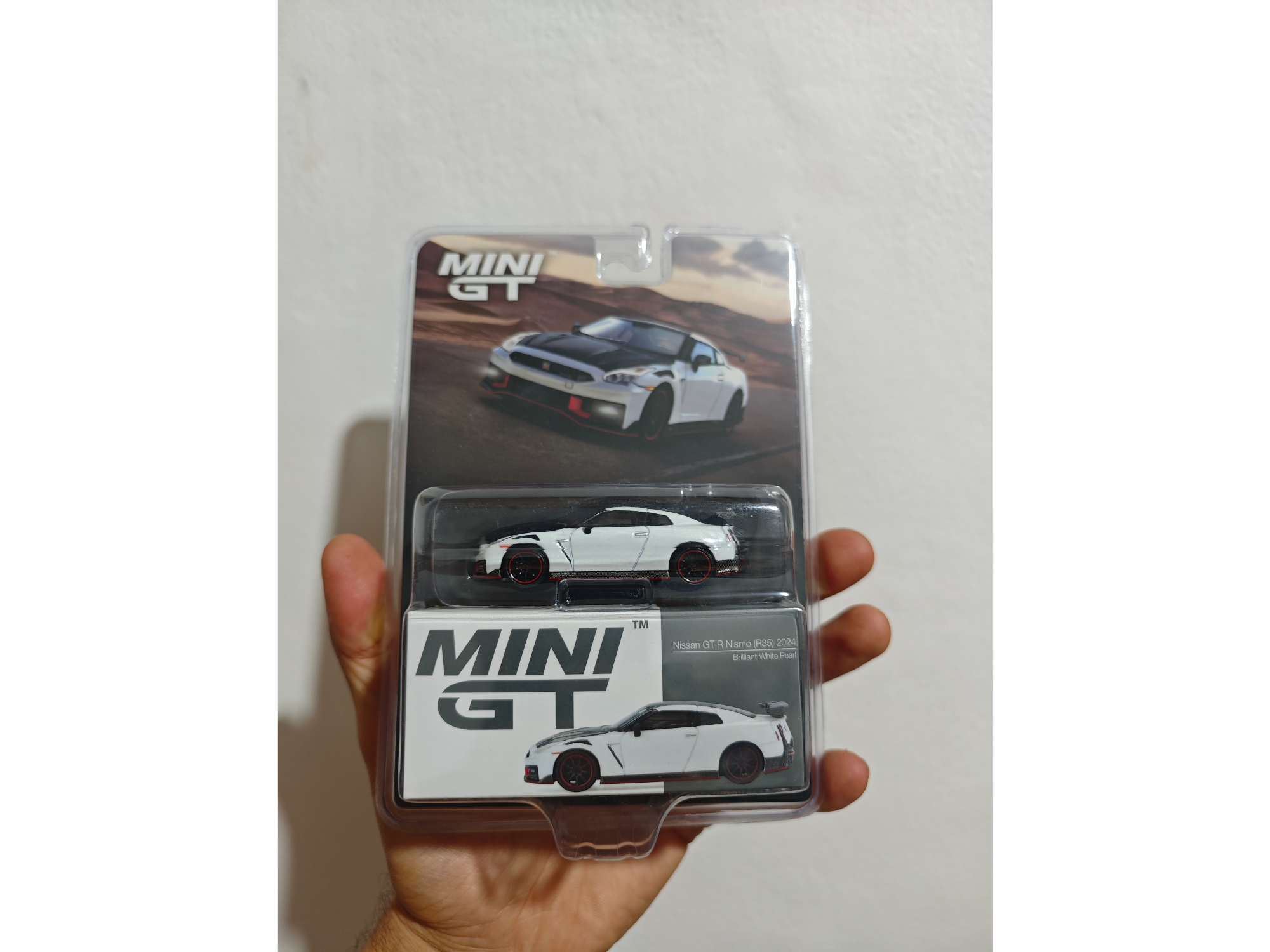 Nissan GT-R Nismo (R35) 2024 blanco