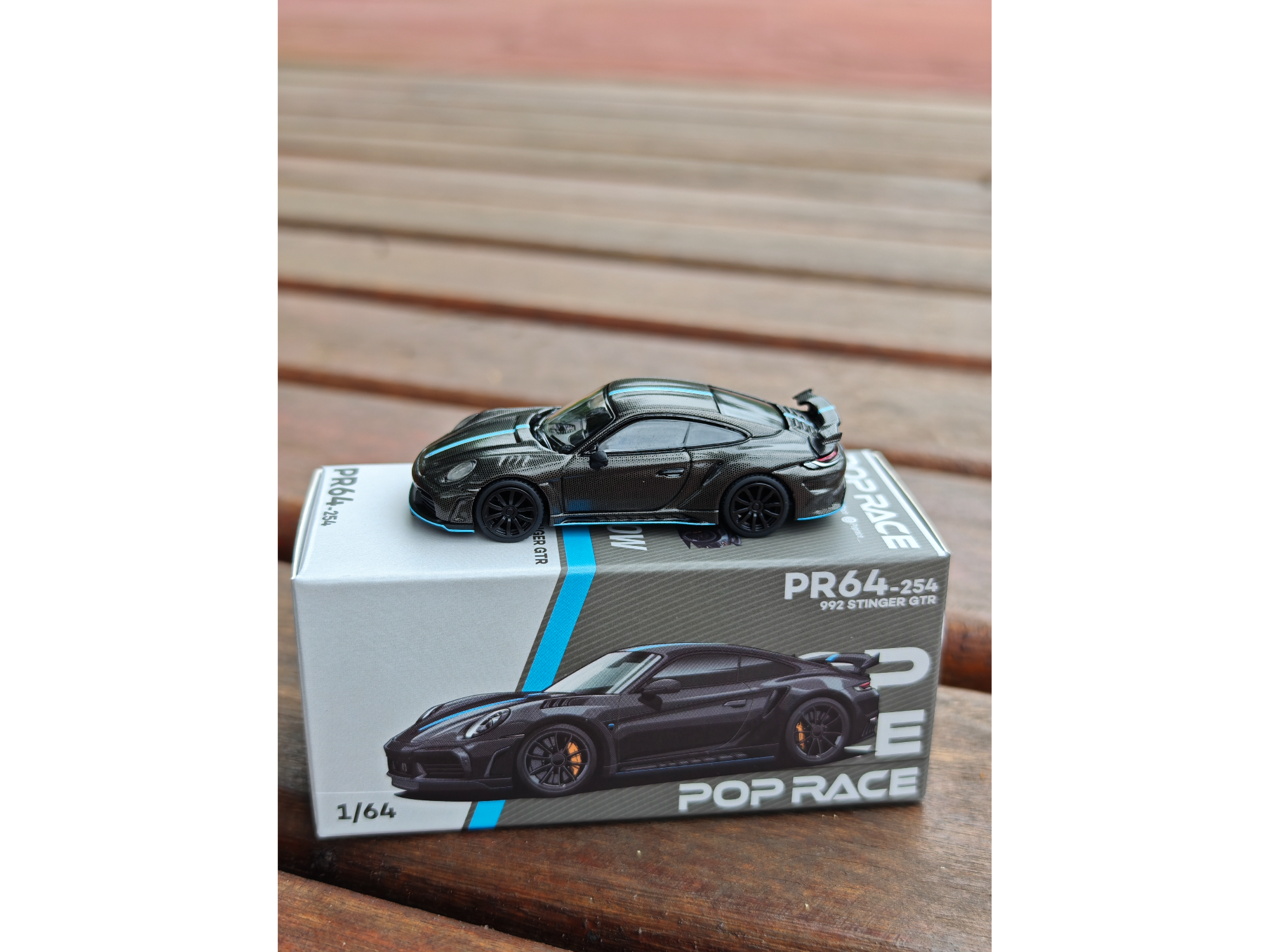 Porsche 992 Stinger GTR