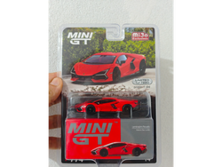 Lamborghini revuelto rojo