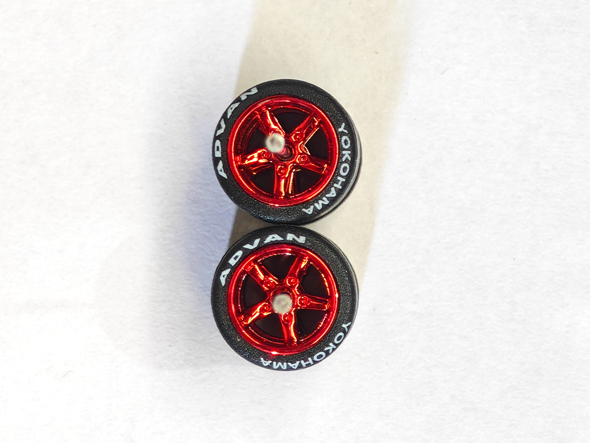 Ruedas de Goma Premium 5 rayos roja