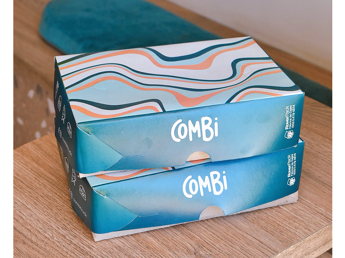 Burger al plato+papas crinkles+Lata