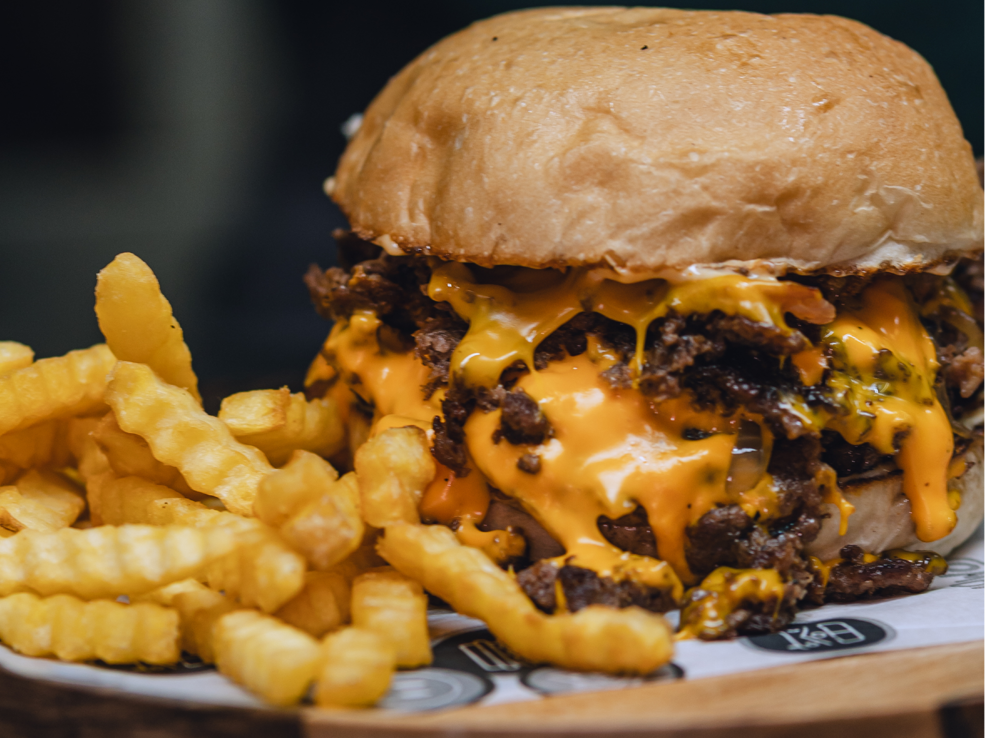 Splash burger + Papas + Lata