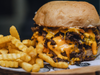 Splash burger + Papas + Lata