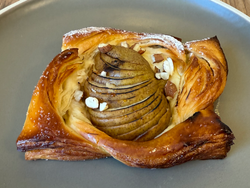 Factura Danesa con frutas de estación