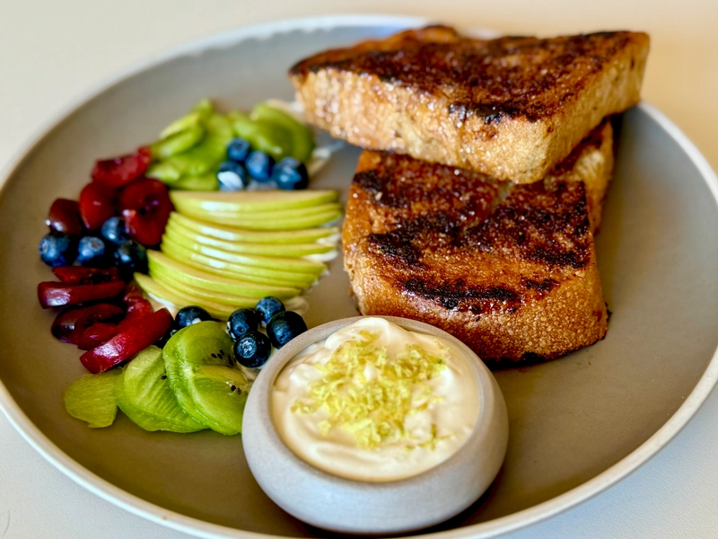 French Toast + Infusión