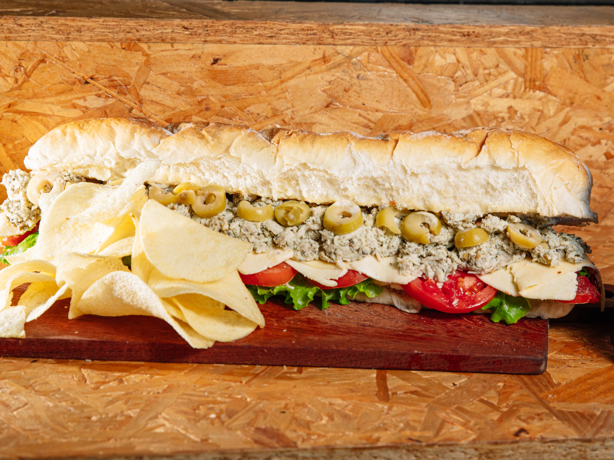 BAGUETTE DE POLLO DESMENUZADO